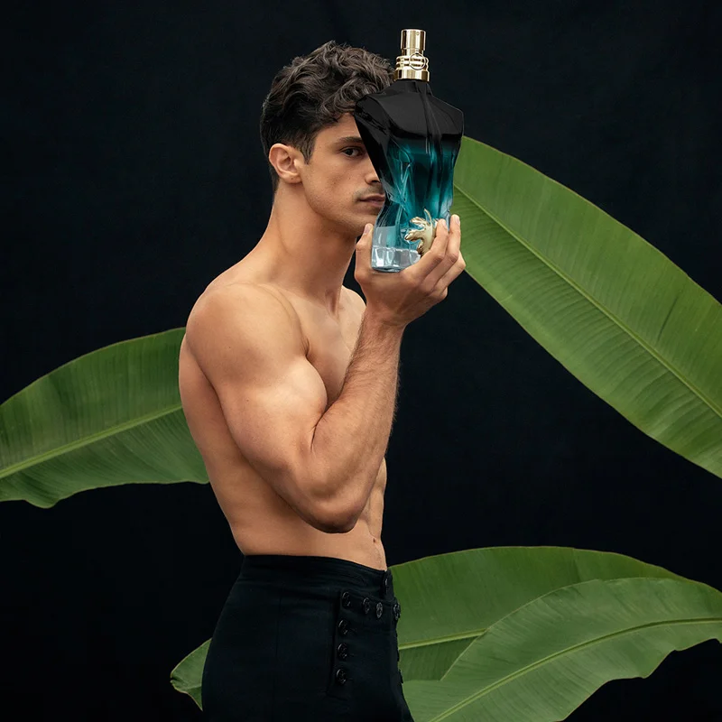 Le-Beau-Le-Parfum-Jean-Paul-Gaultier-Eau-de-Parfum-Intense-10
